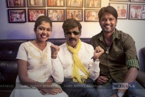 Goundamani In Enakku Veru Engum Kilaigal Kidaiyathu